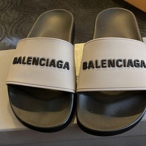 WOMEN GREY BALENCIAGA POOL SLIDES SIZE 37
